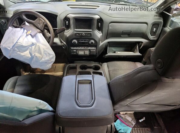 2GC4YME72R1123615 2024 CHEVROLET SILVERADO Gray Вид панелі приладів