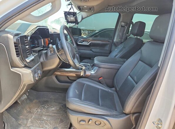 2GCPADED9R1270666 2024 CHEVROLET SILVERADO White Սալոնի դիմացի տեսք