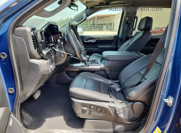 2GCPAEED8R1154073 2024 CHEVROLET SILVERADO Blue Սալոնի դիմացի տեսք