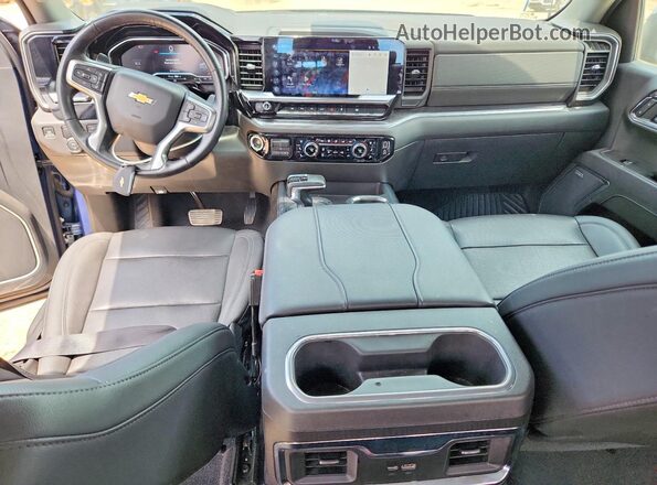 2GCPAEED8R1154073 2024 CHEVROLET SILVERADO Blue Առջևի վահանակի տեսք