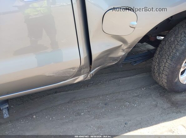 2GCUDGED7P1116546 2023 CHEVROLET SILVERADO Серебряный Вид спереди