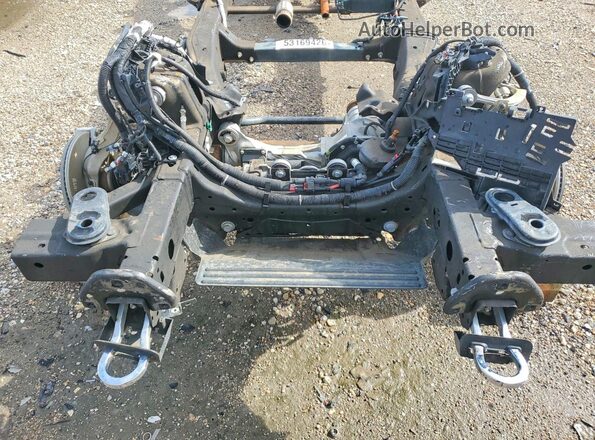 2GCUDJEDXR1158600 2024 CHEVROLET SILVERADO Black Widok wnętrza z tyłu