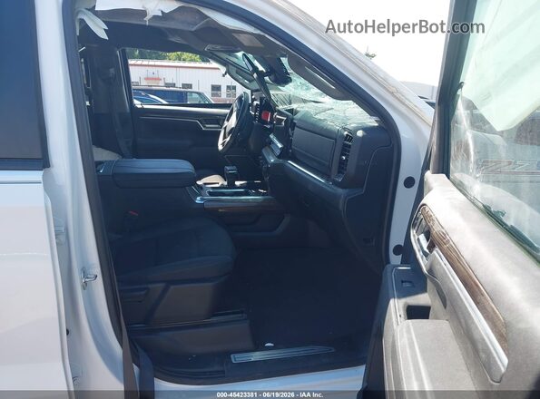 2GCUKDED0S1139552 2025 CHEVROLET SILVERADO Белый Вид салона спереди