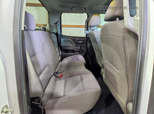2GCVKMEC0K1183448 2019 CHEVROLET SILVERADO White Vista de los asientos traseros
