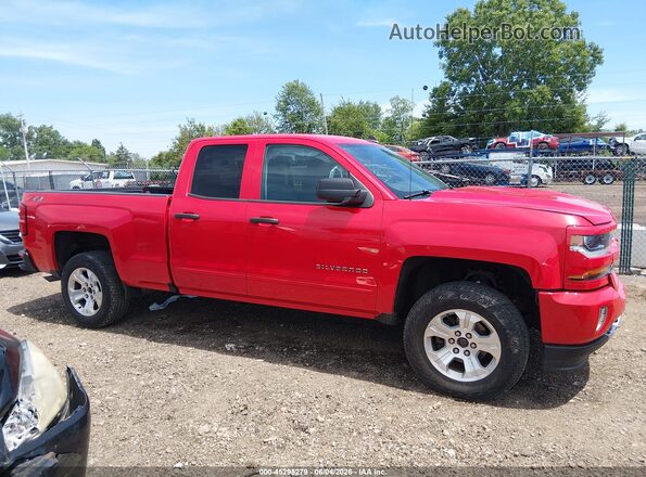 2GCVKPEC0K1125289 2019 CHEVROLET SILVERADO Red Widok wnętrza z tyłu