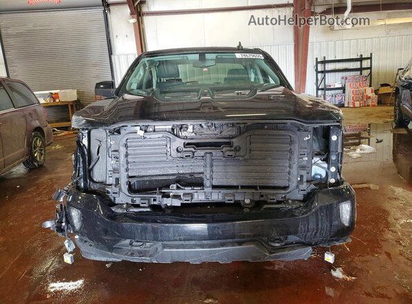 2GCVKREC1J1110441 2018 CHEVROLET SILVERADO Black Widok z przodu
