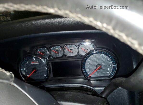 2GCVKREC5J1112144 2018 CHEVROLET SILVERADO Black Widok zestawu wskaźników