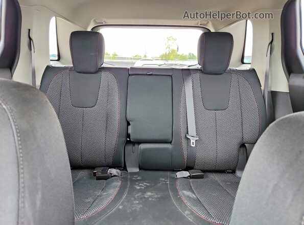 2GKALMEK1H6204794 2017 GMC TERRAIN Серебряный 