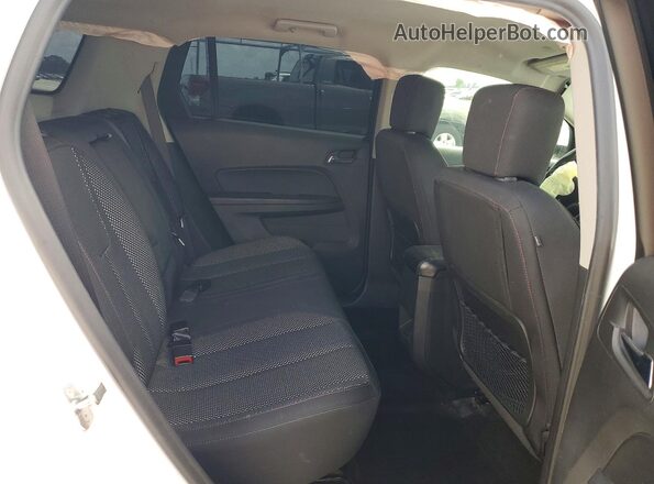 2GKALMEK1H6295131 2017 GMC TERRAIN White Հետևի նստատեղերի տեսք