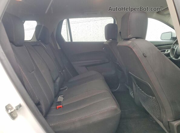2GKALMEK2G6292186 2016 GMC TERRAIN White Widok wnętrza z tyłu