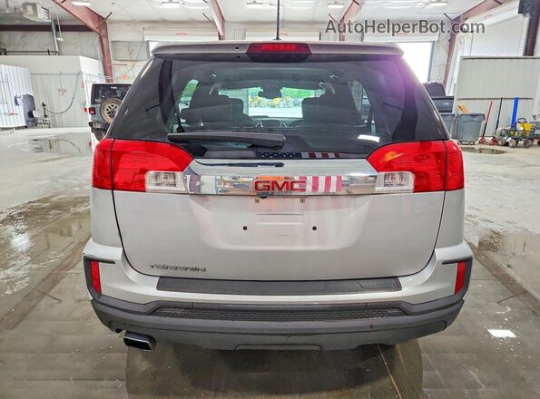 2GKALMEK2H6339038 2017 GMC TERRAIN Silver Widok z tyłu