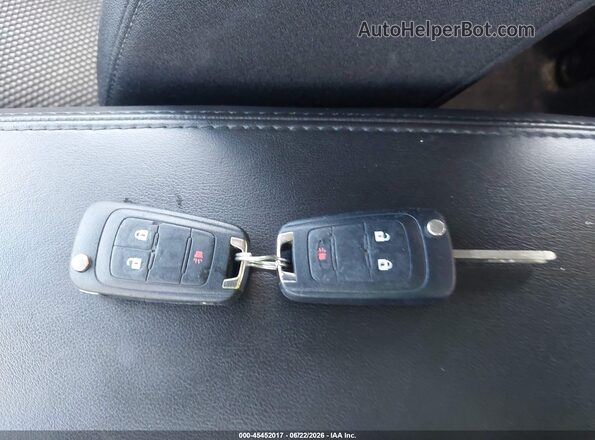 2GKALMEK8G6103105 2016 GMC TERRAIN Silver Dashboard view