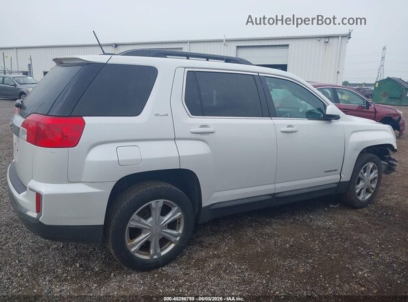 2GKALNEK0H6323104 2017 GMC TERRAIN White Սալոնի հետևի տեսք