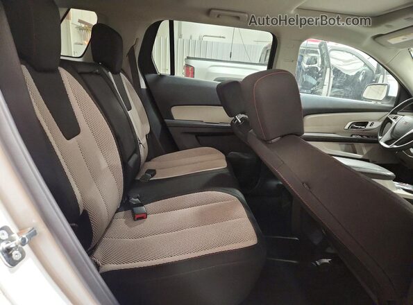 2GKALNEK2H6352877 2017 GMC TERRAIN White Вид задньої частини салону