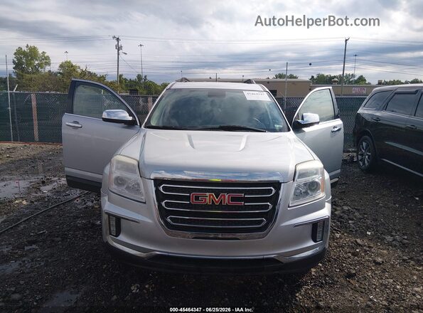 2GKALNEK9H6142406 2017 GMC TERRAIN Silver Widok z przodu