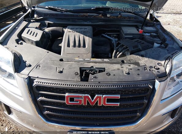 2GKFLTEKXH6324447 2017 GMC TERRAIN Silver Вид ззаду