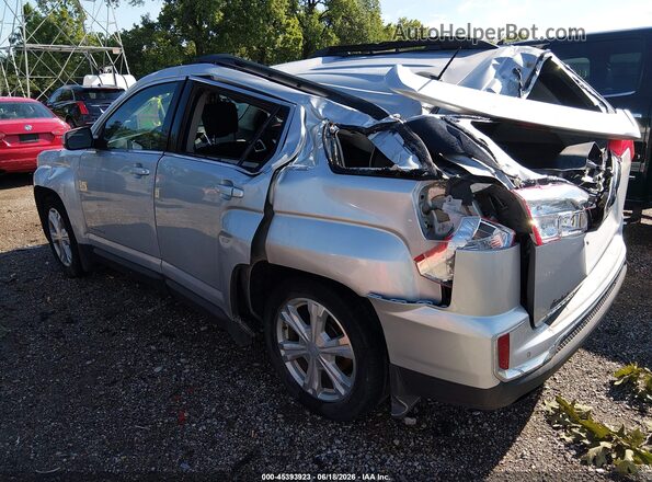 2GKFLTEKXH6324447 2017 GMC TERRAIN Silver Вид спереду