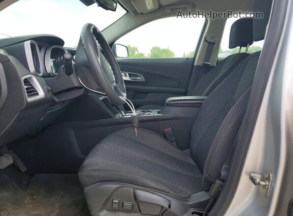 2GNALBEK0H1580312 2017 CHEVROLET EQUINOX Silver Вид салону спереду
