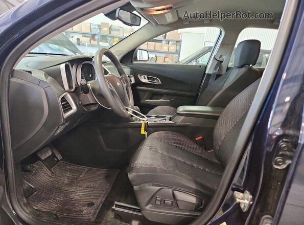 2GNALBEK8H1521010 2017 CHEVROLET EQUINOX Синий Вид салона спереди