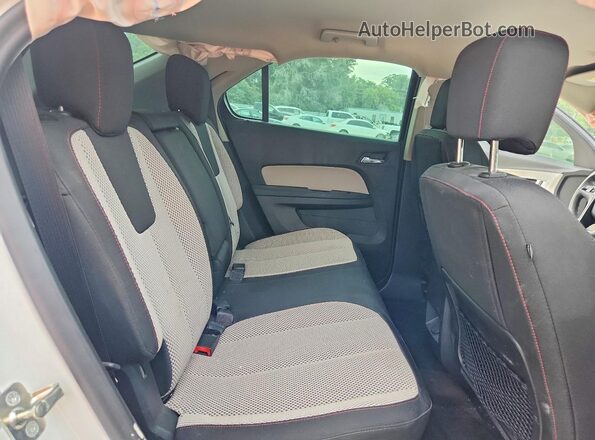 2GNALBEK8H1573642 2017 CHEVROLET EQUINOX Белый Вид задней части салона