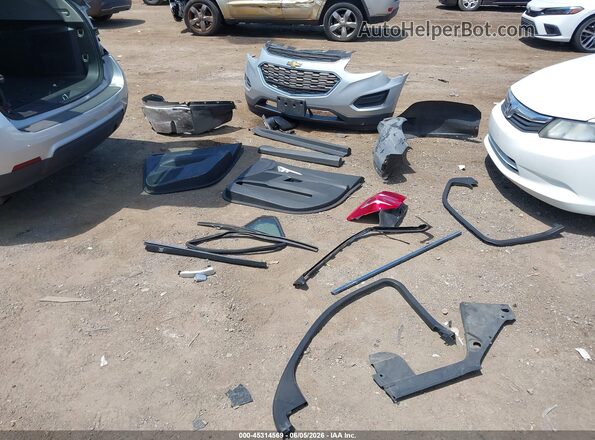 2GNALBEKXH1589406 2017 CHEVROLET EQUINOX Silver ხელსაწყოთა პანელის ხედი