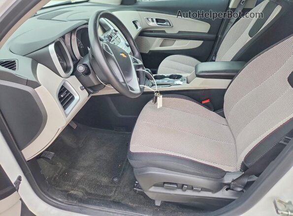 2GNALCEK1H1513059 2017 CHEVROLET EQUINOX White Vista interior delantera