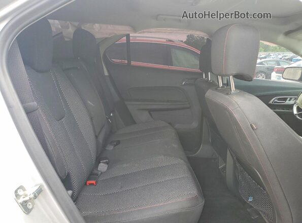 2GNALCEK2H6191938 2017 CHEVROLET EQUINOX Silver Rear interior view
