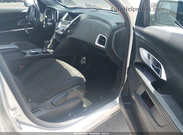 2GNALCEK3H1534981 2017 CHEVROLET EQUINOX Серебряный Вид салона спереди