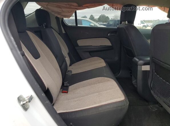2GNALCEK6G1170974 2016 CHEVROLET EQUINOX White Вид задньої частини салону