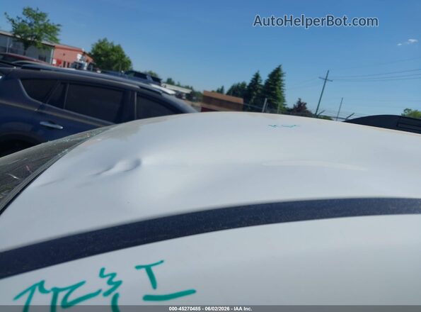 2GNALCEK7G1169817 2016 CHEVROLET EQUINOX White Widok z przodu