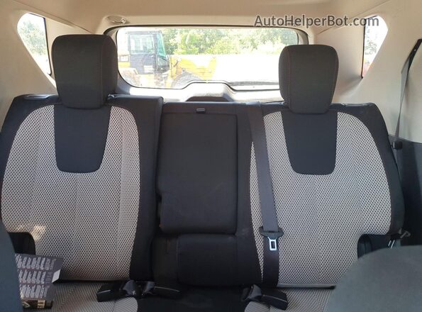 2GNALCEK8G1137894 2016 CHEVROLET EQUINOX Red Հետևի նստատեղերի տեսք