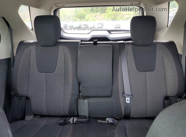 2GNALCEK9H1601700 2017 CHEVROLET EQUINOX White Rear seats view