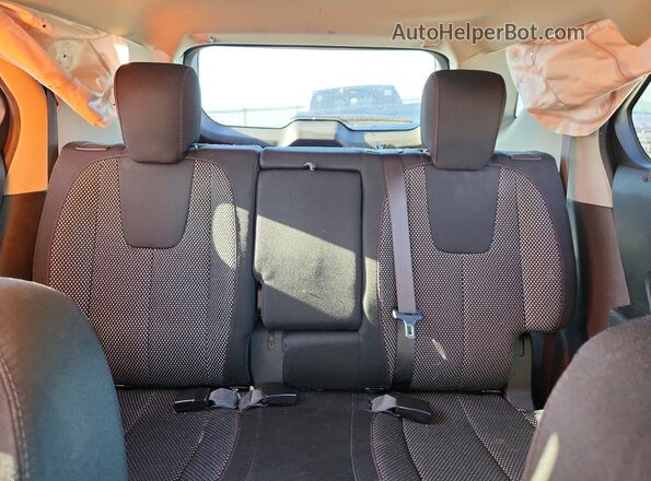 2GNALCEKXG1173134 2016 CHEVROLET EQUINOX Beige უკანა სავარძლების ხედი