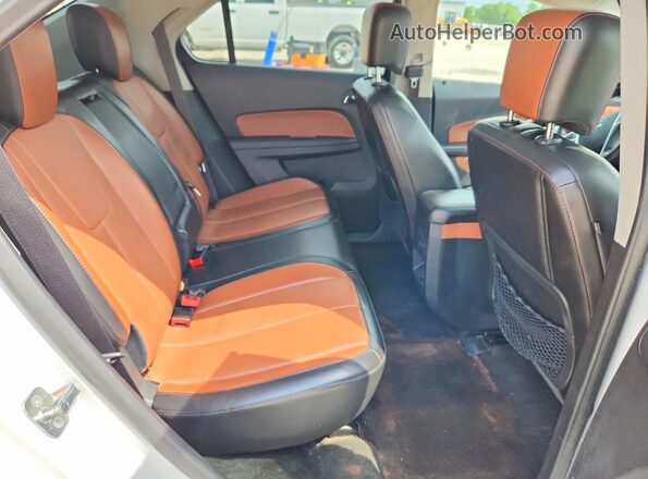 2GNALDEKXH1505032 2017 CHEVROLET EQUINOX White Vista interior trasera