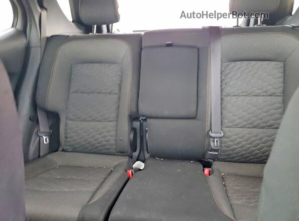 2GNAXJEV0J6243026 2018 CHEVROLET EQUINOX Gray Rear seats view