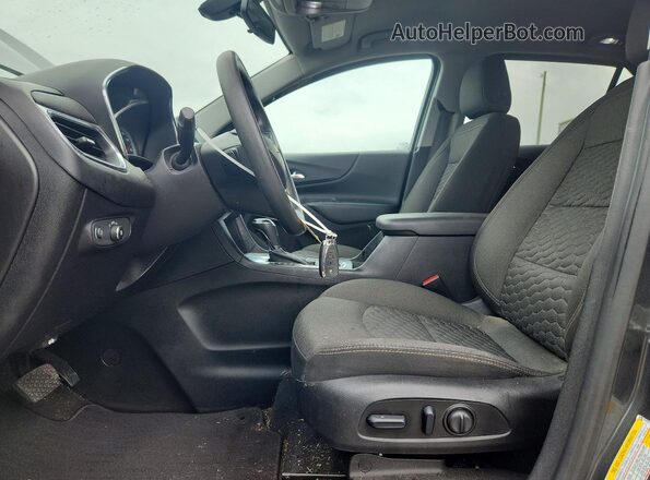 2GNAXJEV8J6302517 2018 CHEVROLET EQUINOX Серый Вид салона спереди