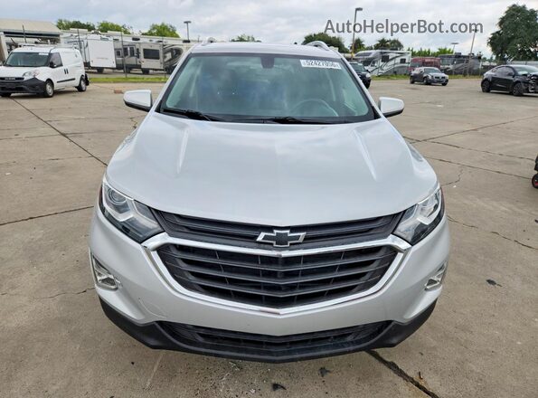 2GNAXKEX2J6265780 2018 CHEVROLET EQUINOX Silver Widok z przodu