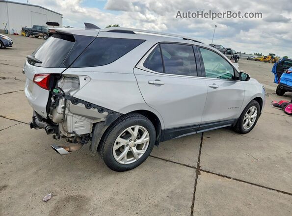 2GNAXKEX2J6265780 2018 CHEVROLET EQUINOX Silver Tył prawy
