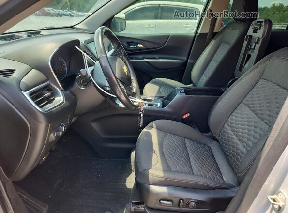 2GNAXKEX3J6254528 2018 CHEVROLET EQUINOX Silver წინა სალონის ხედი