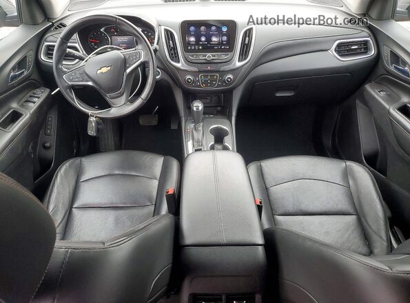 2GNAXPEX6K6271421 2019 CHEVROLET EQUINOX Красный Вид панели приборов