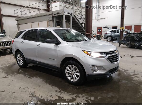 2GNAXREV1J6283548 2018 CHEVROLET EQUINOX Серебряный Вид задней части салона