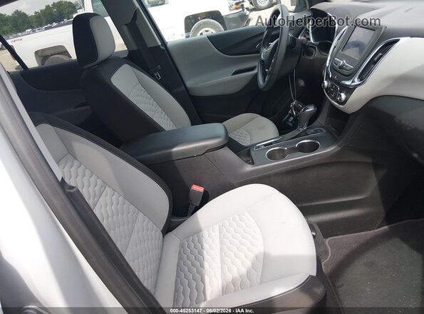 2GNAXSEV2M6161115 2021 CHEVROLET EQUINOX Серебряный 