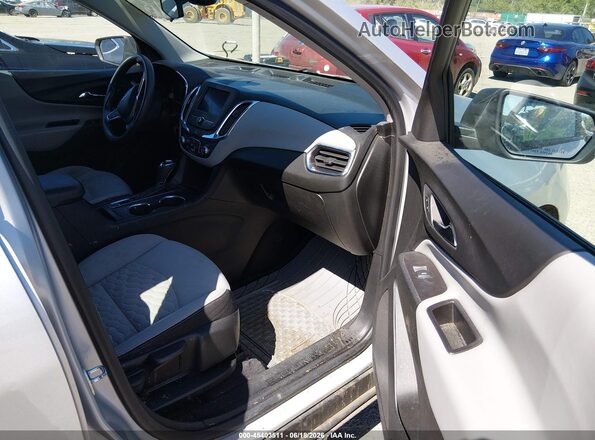 2GNAXSEV5L6135249 2020 CHEVROLET EQUINOX Silver Սալոնի դիմացի տեսք