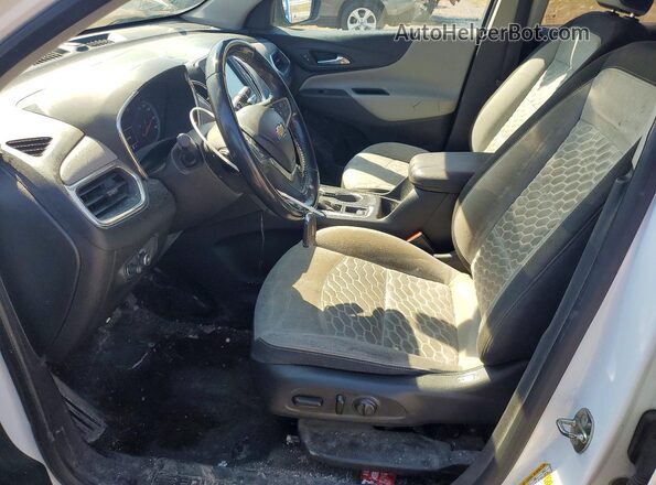 2GNAXSEV9J6231186 2018 CHEVROLET EQUINOX White წინა სალონის ხედი