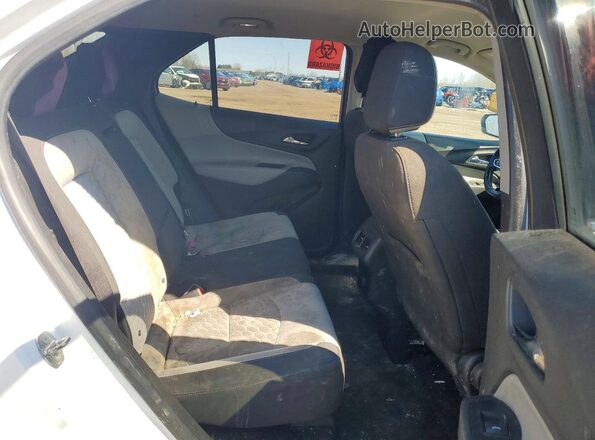 2GNAXSEV9J6231186 2018 CHEVROLET EQUINOX White უკანა სალონის ხედი