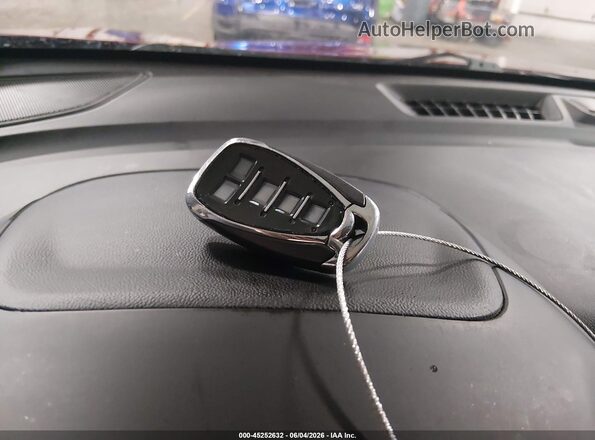 2GNAXTEX6J6288937 2018 CHEVROLET EQUINOX Red Dashboard view