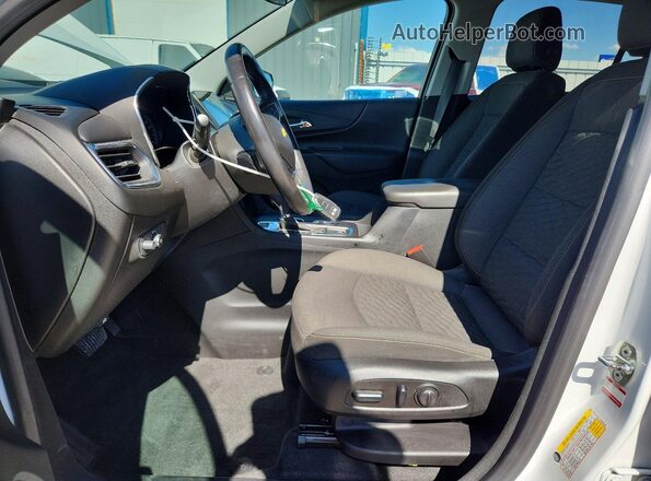 2GNAXUEV7K6185435 2019 CHEVROLET EQUINOX Белый Вид салона спереди