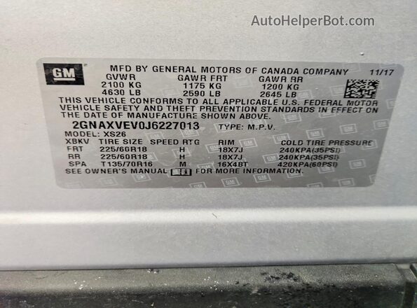 2GNAXVEV0J6227013 2018 CHEVROLET EQUINOX Silver Widok komory silnika