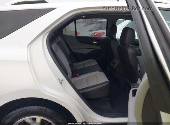 2GNAXVEV7J6228711 2018 CHEVROLET EQUINOX White VIN կոդի պիտակի տեսք