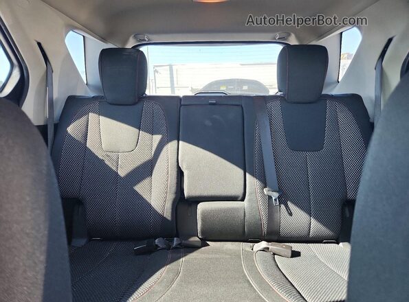 2GNFLEEK4G6218640 2016 CHEVROLET EQUINOX Black უკანა სავარძლების ხედი